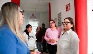 Imelda Castro de visita en Grupo Safinsa