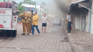 incendio en comercio del centro historico de mocorito lugar