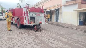 incendio en comercio del centro historico de mocorito sin