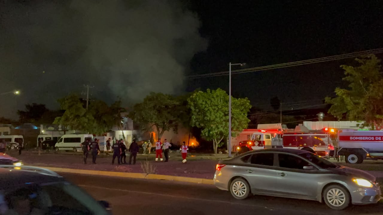 Incendio en vivienda de Los Mochis