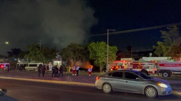 Actuarán legalmente PC contra el dueño del terreno donde se registró el incendio en la Anáhuac en Los Mochis