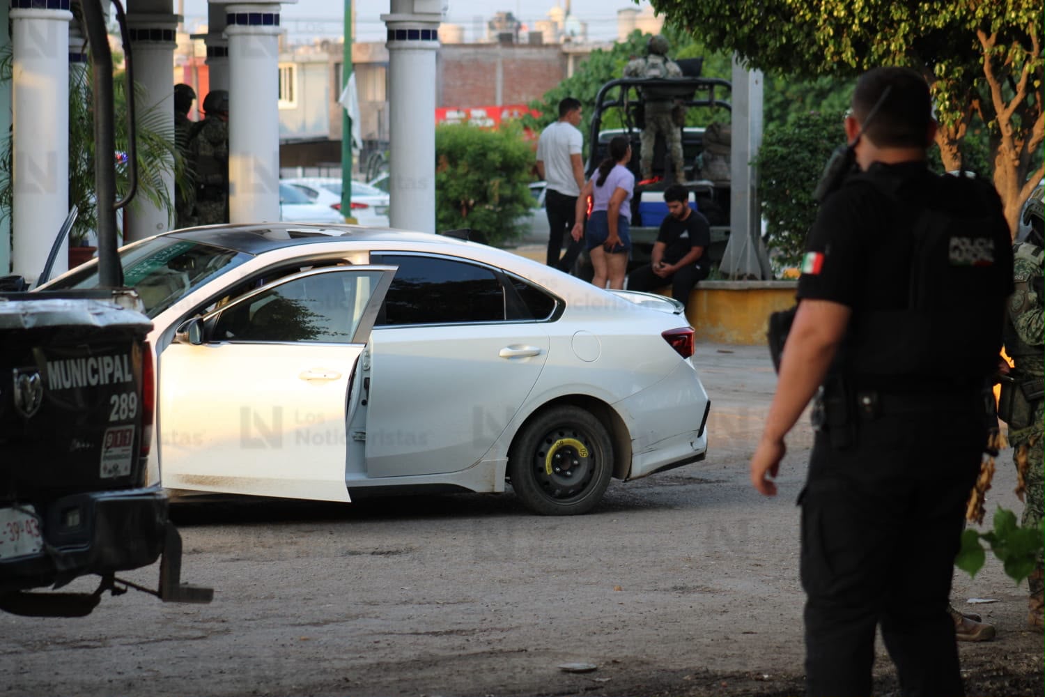 Intento de despojo de vehículo en Villa Verde, Mazatlán
