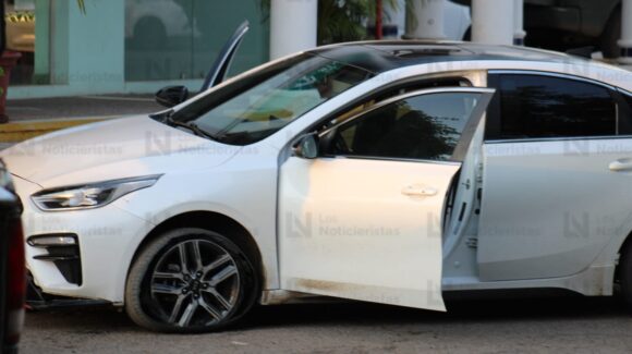 Conductor resulta herido tras ataque armado durante intento de robo de vehículo en Mazatlán, Sinaloa
