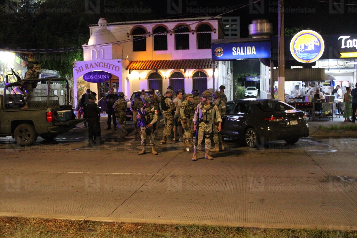 Intento de despojo de vehículo en Zona Dorada de Mazatlán, Sin.