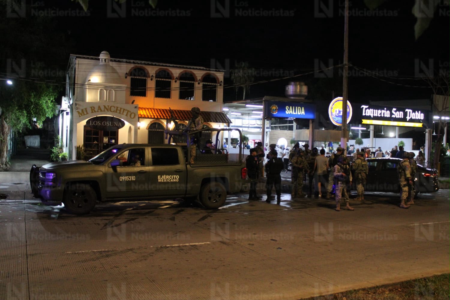 Intento de despojo de vehículo en Zona Dorada de Mazatlán, Sin.