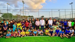 isde inaugura dos canchas de futbol en mocorito