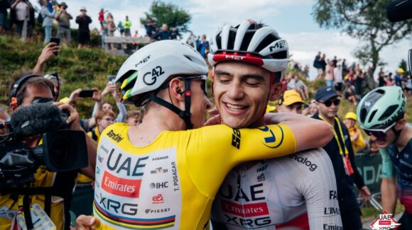 Isaac del Toro es tercero en la etapa 15 del Tour de Francia 2026