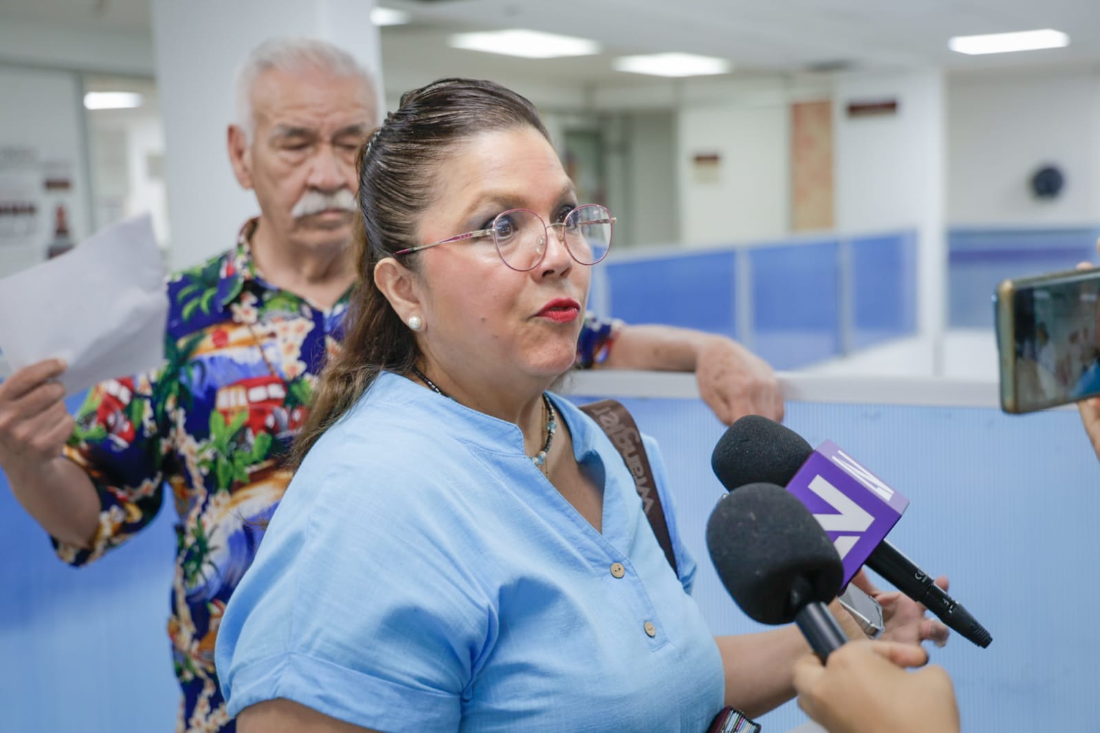 Personal del Issste en Culiacán se manifiesta