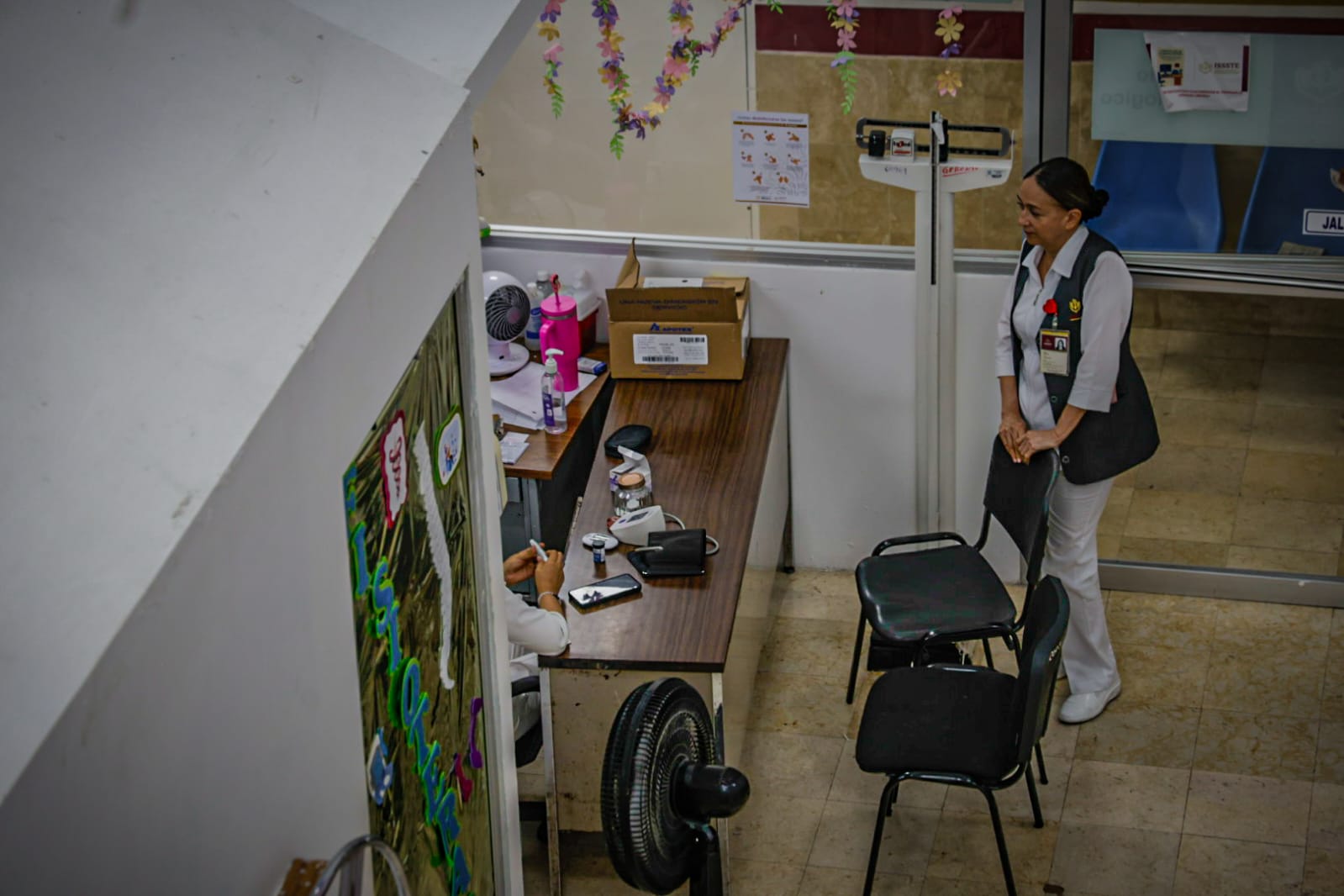 Personal del Issste en Culiacán se manifiesta