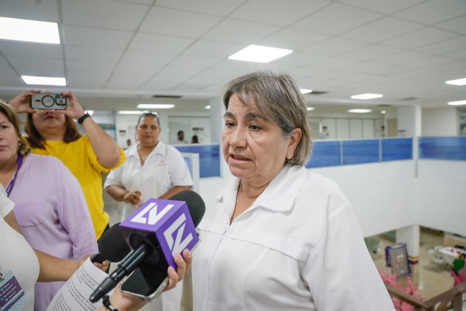Personal del Issste en Culiacán se manifiesta
