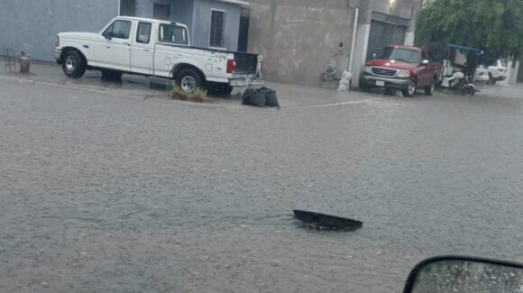 ¡Aunque suba el agua! Llama Jumapag a no abrir tapas de alcantarilla; ya ha habido accidentes, en Guasave
