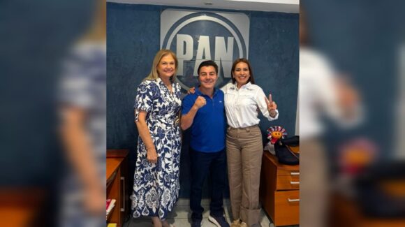 ¿El “Travieso” Arce por el PAN? Se reúne con su líder estatal, Wendy Barajas y con la dirigente en Ahome, María Rodríguez