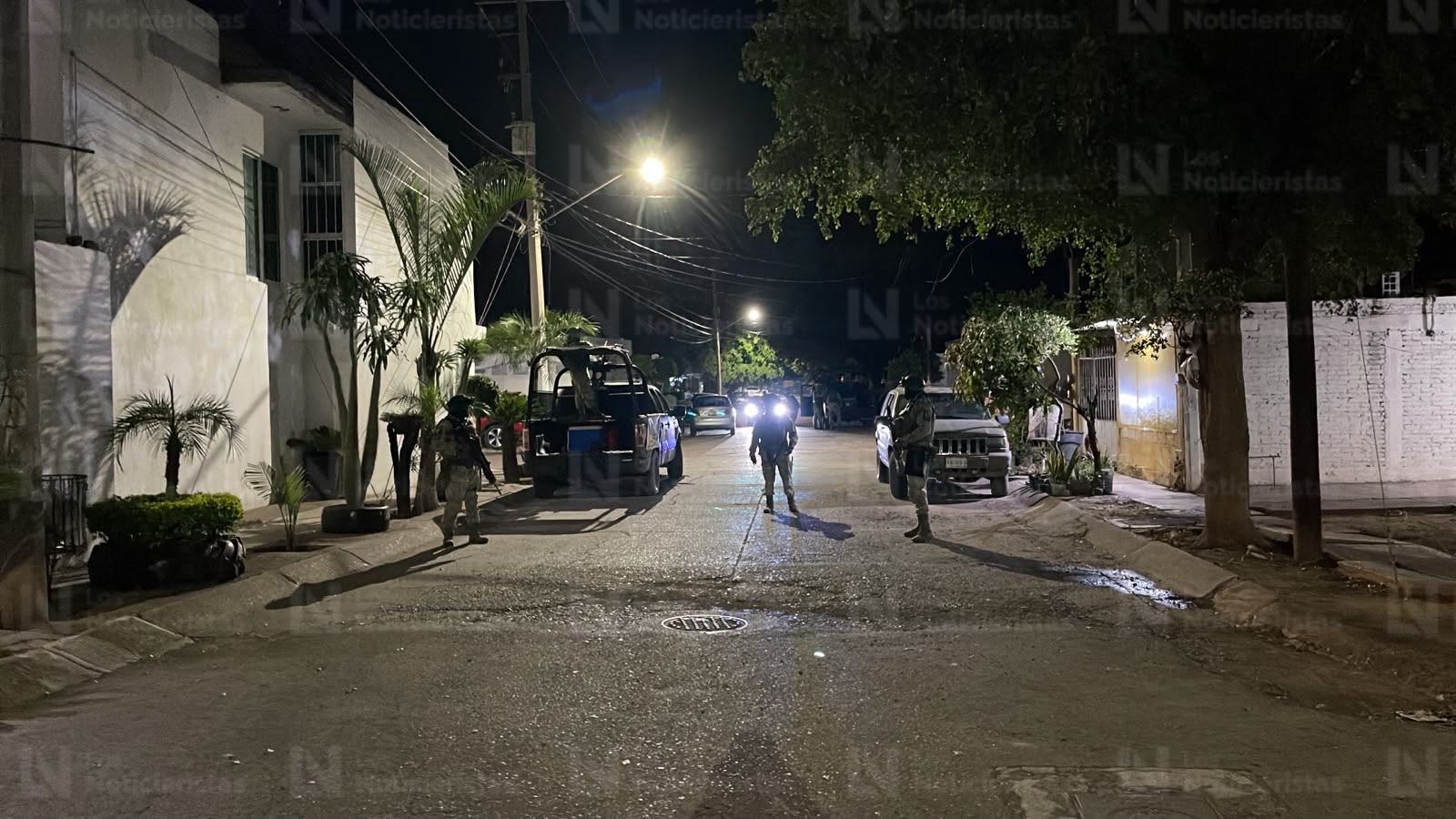 Joven es atacada a balazos en Los Huertos, Culiacán