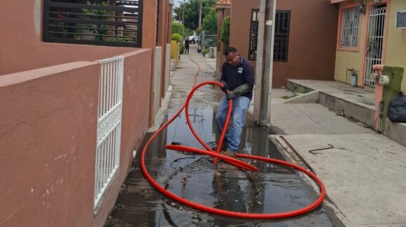 ¡El drenaje no da tregua! Jumapam duplica desazolves en Mazatlán, Sinaloa, para evitar colapsos por las lluvias