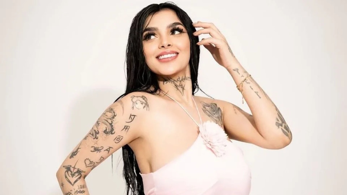 Karely Ruiz