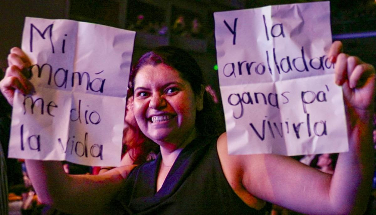 La Arrolladora Banda El Limón de René Camacho arrasa en el Auditorio Telmex