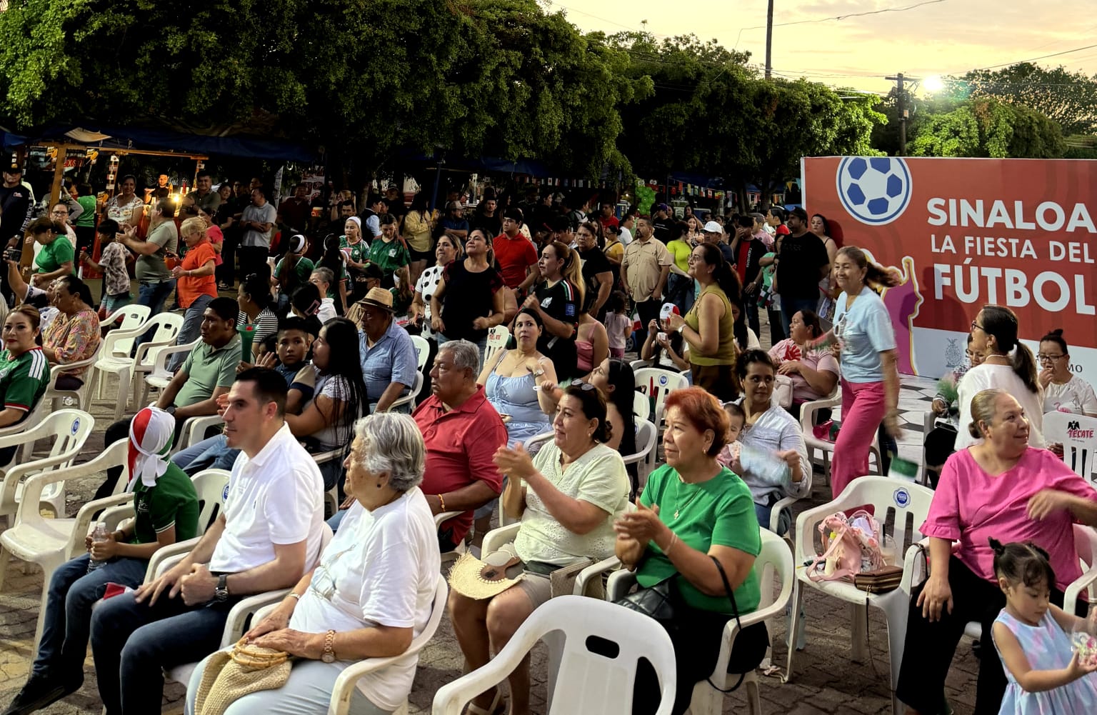 Programa "La Fiesta del Futbol" llega a San Ignacio, Sinaloa