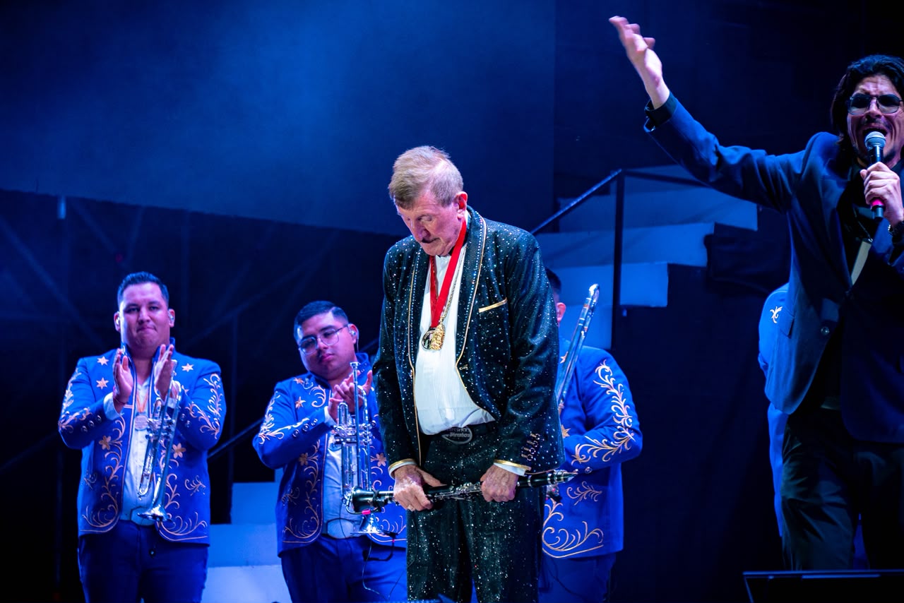 Banda Estrellas de Sinaloa de Germán Lizárraga lanza nuevo álbum