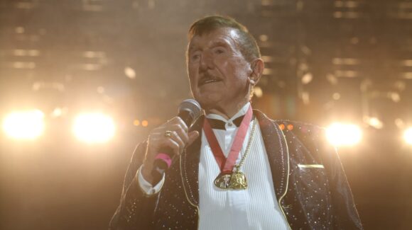 ¡Que suene la banda! Germán Lizárraga celebra 75 años de música con nuevo álbum