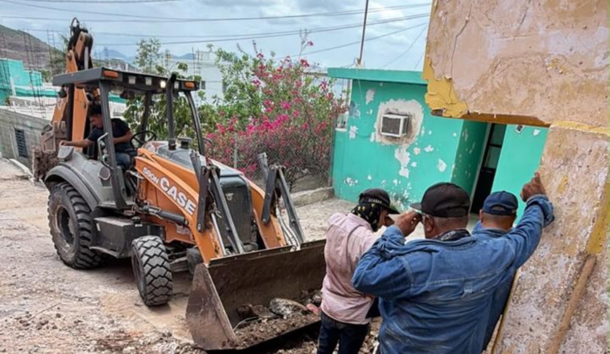 Lluvias afectan vivienda en Topolobampo