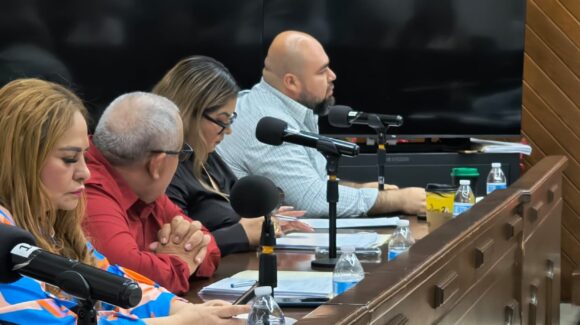 Locatarios reclaman certeza sobre cambio de giro en el Mercado Pino Suárez de Mazatlán, Sinaloa 