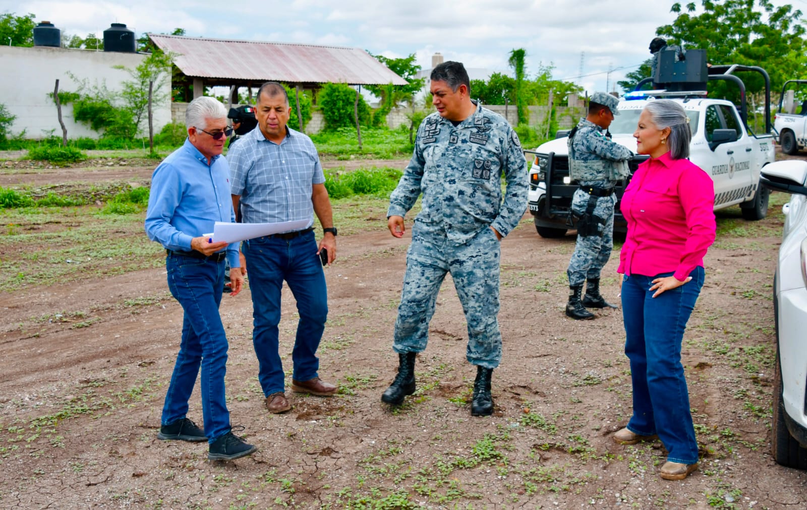 Lupita López González se reúne con autoridades de la Guardia Nacional