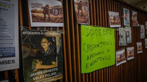 madres en lucha por tu regreso a casa se manifiestan en el congreso mensajes