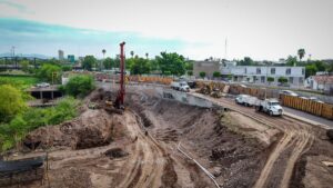 malecon rio culiacan sin lleva avance del 80%