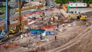 malecon rio culiacan sinaloa lleva avance del 80% trabajadores
