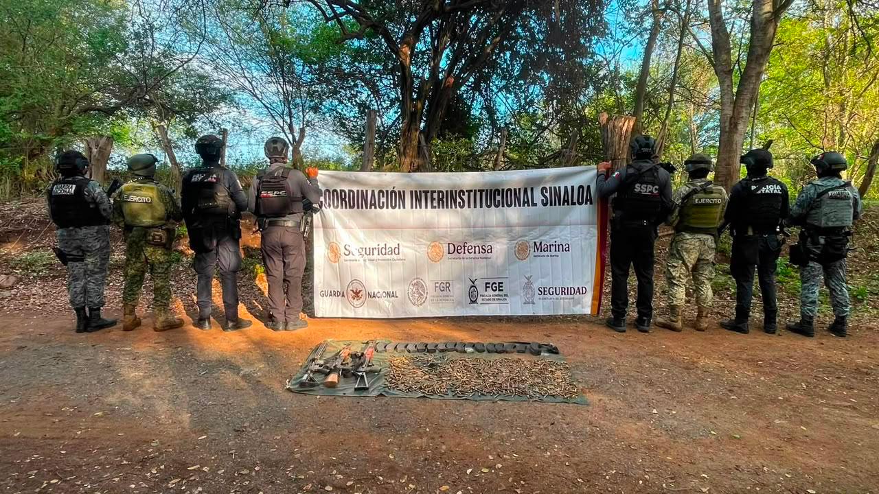 Material ilícito asegurado en El Salto, Mazatlán