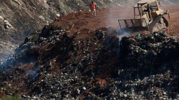 Restricción en acceso al basurón de Mazatlán es por trabajos de emergencia y riesgo de accidentes: Protección Civil