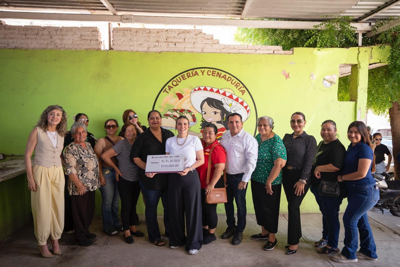 Mujeres el ejido El 30 número 2 reciben financiamiento.