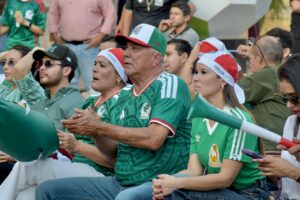 Habrá pantalla gigante para el México vs. Inglaterra en la Plaza de Armas de El Fuerte