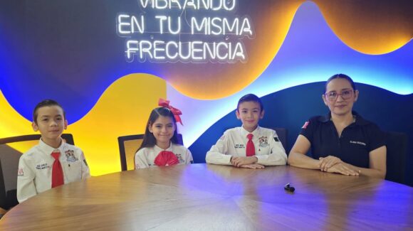 ¡Ayúdalos! José Carlos, Ángel Miguel y Fátima buscan viajar a la Feria Internacional de Ciencias en Ecuador