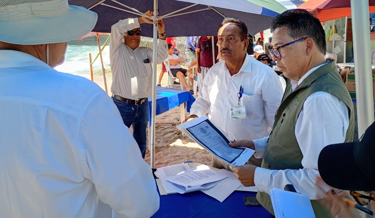 Operativo de Semarnat y Profepa para ordenar el uso de la zona federal marítimo-terrestre de Mazatlán