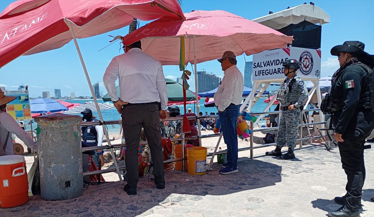 Operativo de Semarnat y Profepa para ordenar el uso de la zona federal marítimo-terrestre de Mazatlán