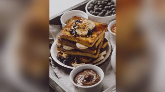 Pan francés: el desayuno que nació del pan duro