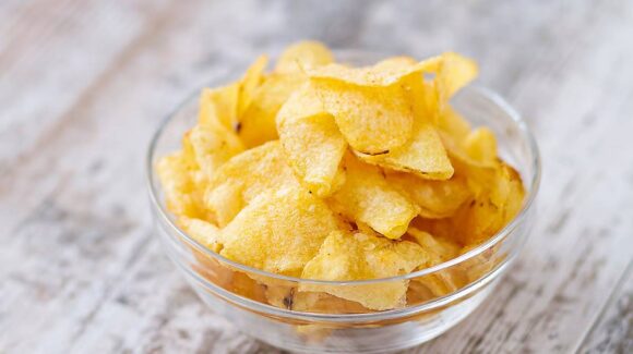 Profeco alerta: exceso de papitas y botanas puede dañar tu salud
