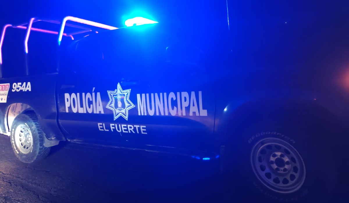 Pareja que viajaba en motocicleta fallece tras ser arrollada por conductor en límites de Ahome y El Fuerte