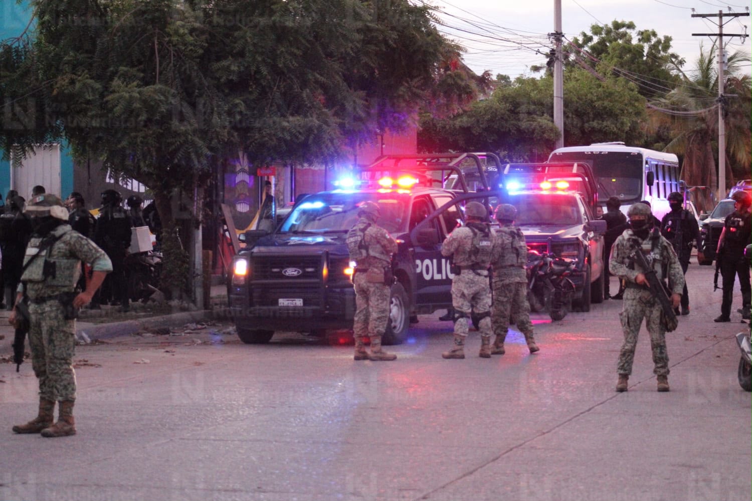 Persecución termina con dos detenidos en Infonavit Alarcón, en Mazatlán