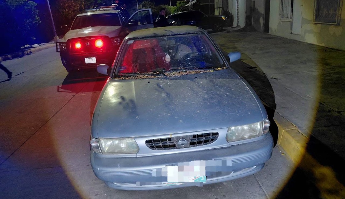 Policía Municipal de Mazatlán recupera vehiculo con reporte de robo