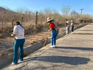 Potrero de Carrasco realiza jornada de limpieza y reforestación
