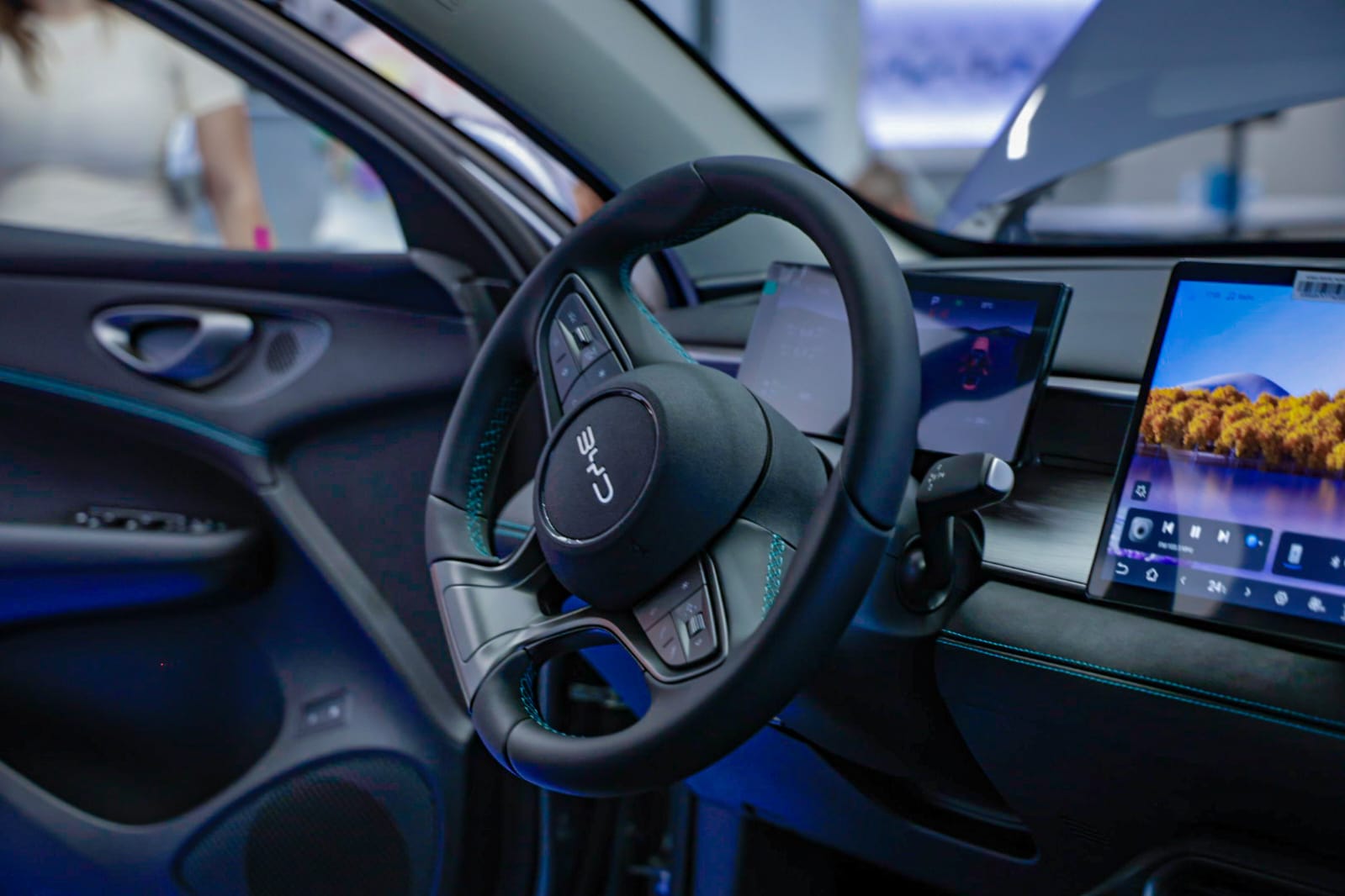 Presentan el BYD King 2027 en Culiacán