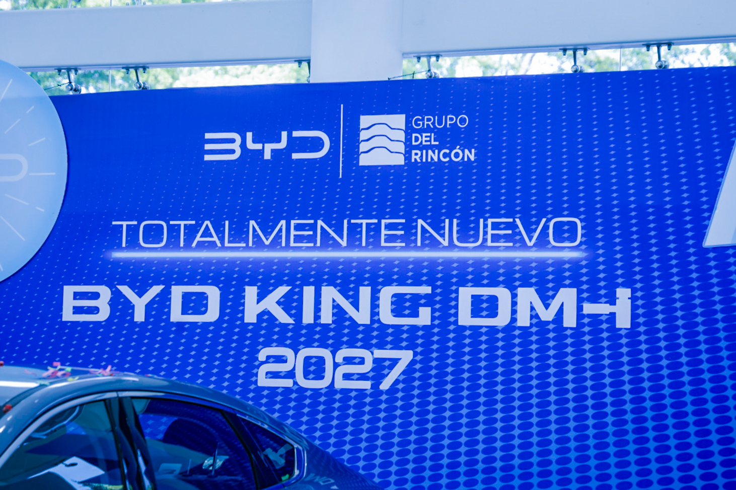 Presentan el BYD King 2027 en Culiacán