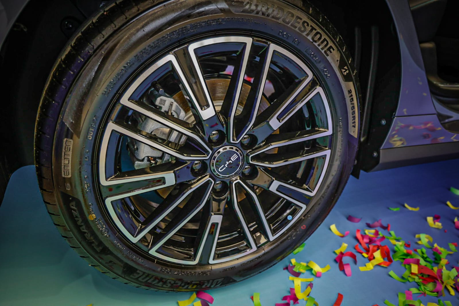 Presentan el BYD King 2027 en Culiacán