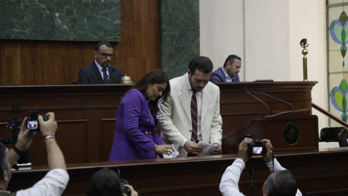 presidenta de la comision de puntos constitucionales y gobernacion juana minerva vazquez gonzalez