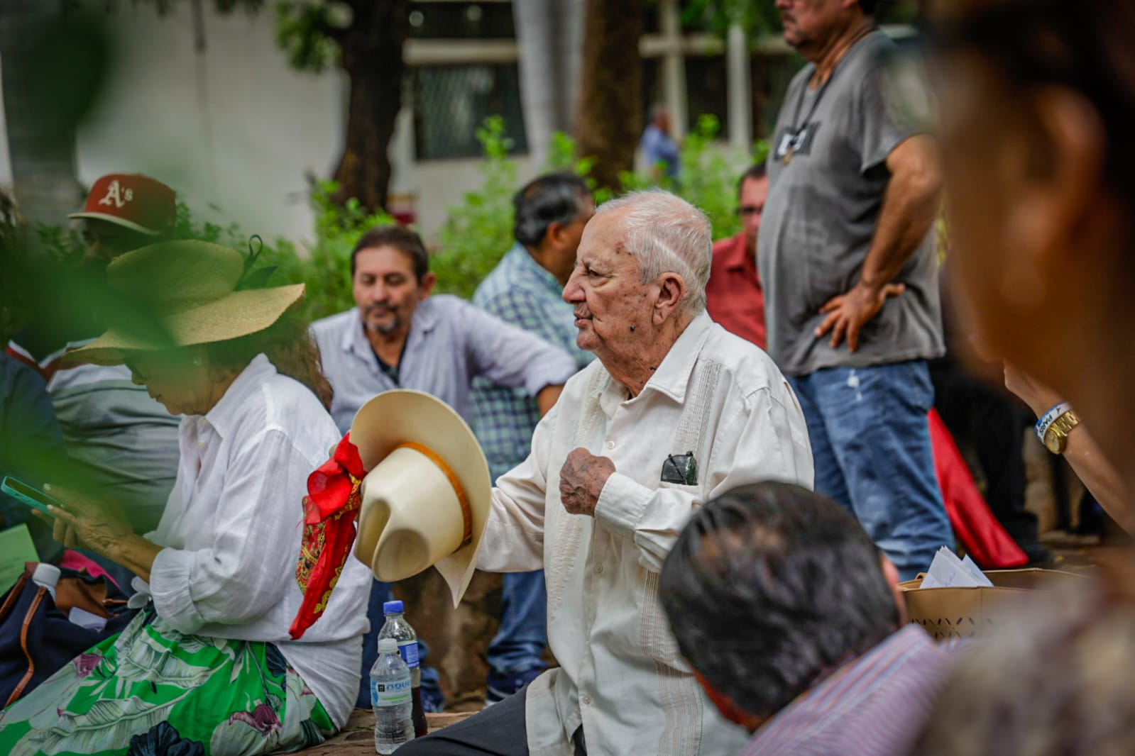 Productores se reúnen para diálogo en Sader