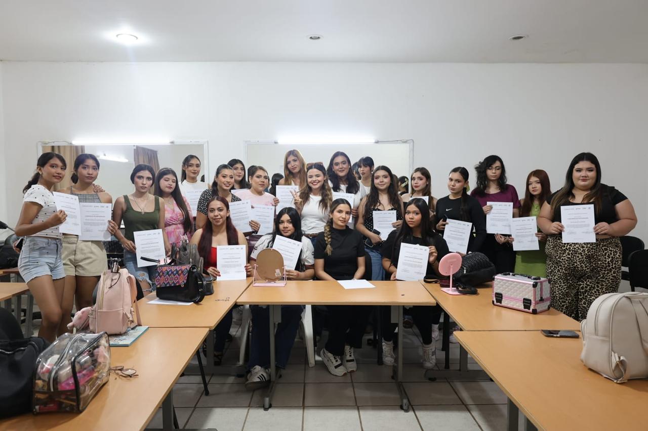 Programa de autoempleo del ISJU y Sebides para jóvenes sinaloenses