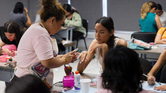 Se benefician mil 296 jóvenes con programas de empleo y capacitación impulsados por el Gobierno de Sinaloa