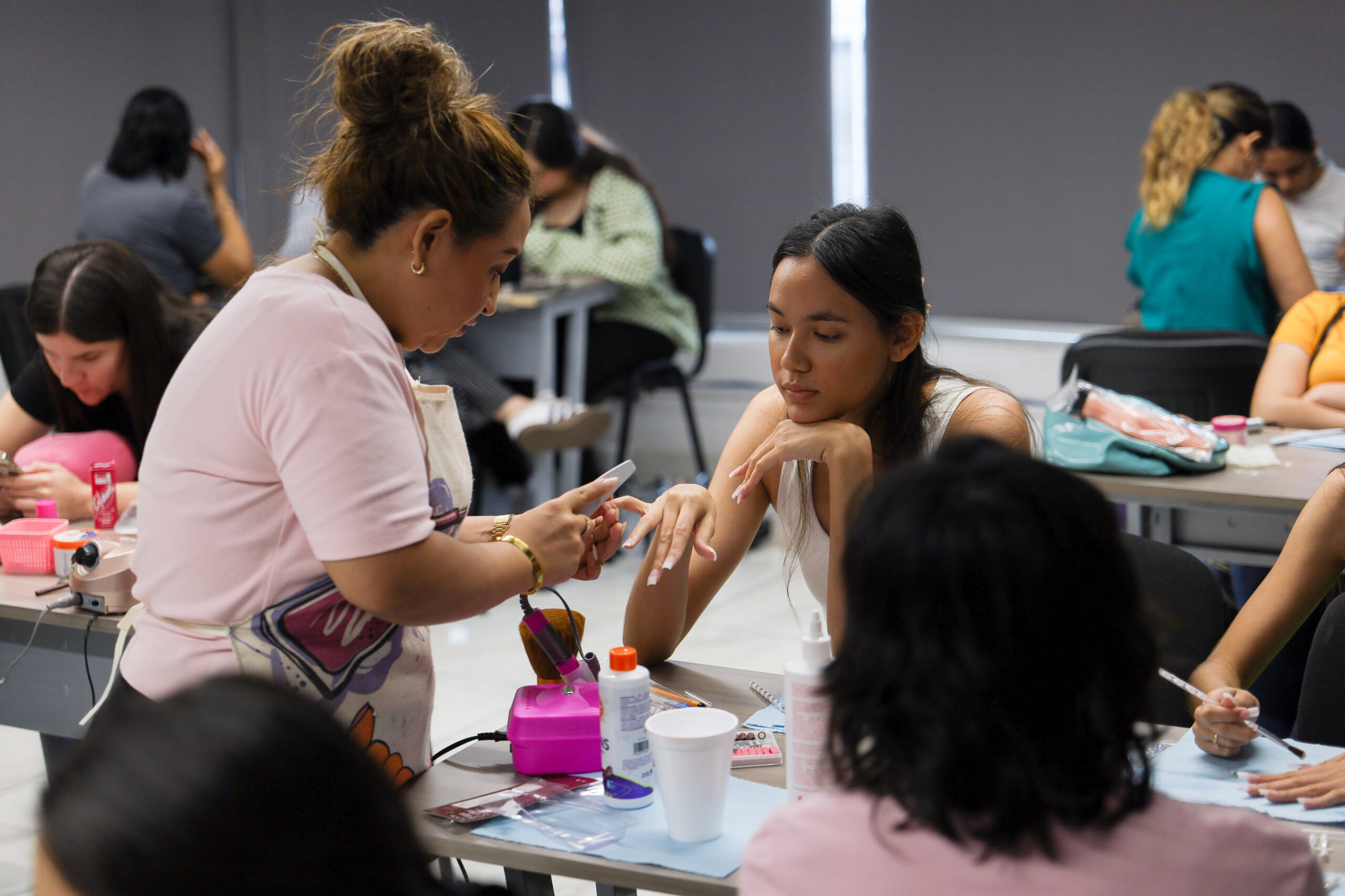 Programa de autoempleo del ISJU y Sebides para jóvenes sinaloenses